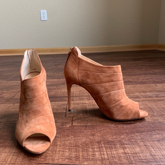 Alexandre Birman sueded brown leather size 10M(40) open toe stilettos bootie